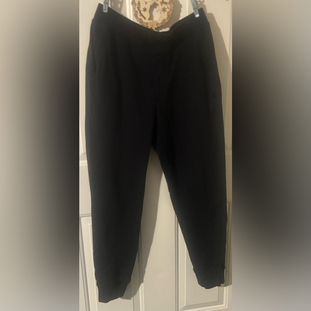 Champion Brand Men’s Size Small Black Jogger Pants